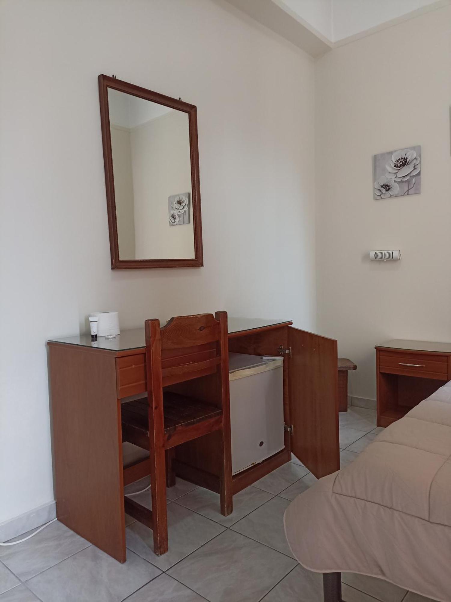 Elite Hotel Athens Ngoại thất bức ảnh